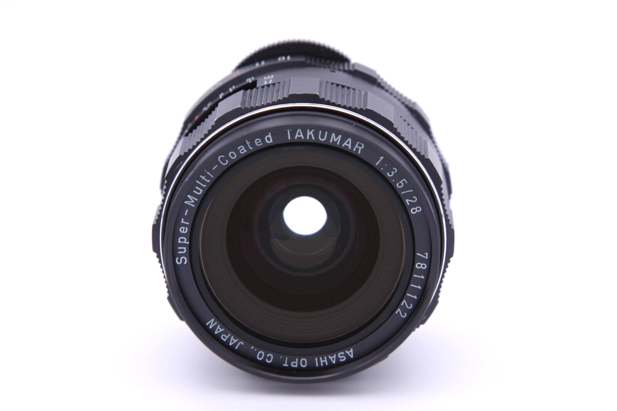 PENTAX SMC Super Multi Coated Takumar 28mm f/3.5 M42 Near