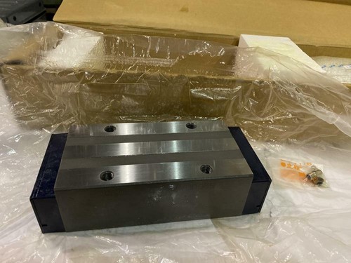 IKO # LWHDG55C1HS2 LINEAR BEARING BLOCK NEW! - Picture 2 of 8