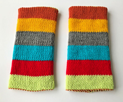 Handgefertigte fertige Bein Stulpen mehrere Streifen weich super warm für Winter