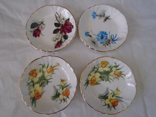 Sovereign House Floral Hueso Fino China Plato Baratija Plato Inglaterra 3.5"" Lote de 4 - Imagen 3 de 8