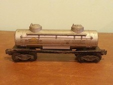 Vintage Model Toy Train Railroad Sunoco Tanker Car Two Dome Lionel 6465