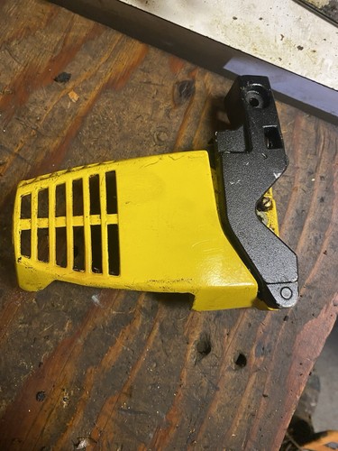 OEM McCulloch Mac 110 Eager Beaver 2.0 Kettensäge Kupplungsdeckel & Kettenbremse Baugruppe