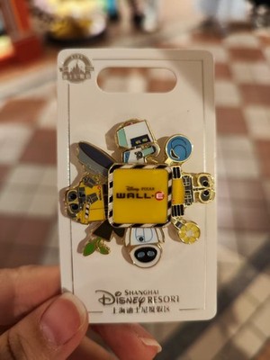 Shanghai Disneyland WALL-E Spinning Pin