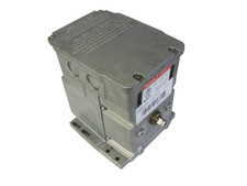 Honeywell M7284C1000 Modutrol IV Motor 90 deg, 120vac, damper & valve control