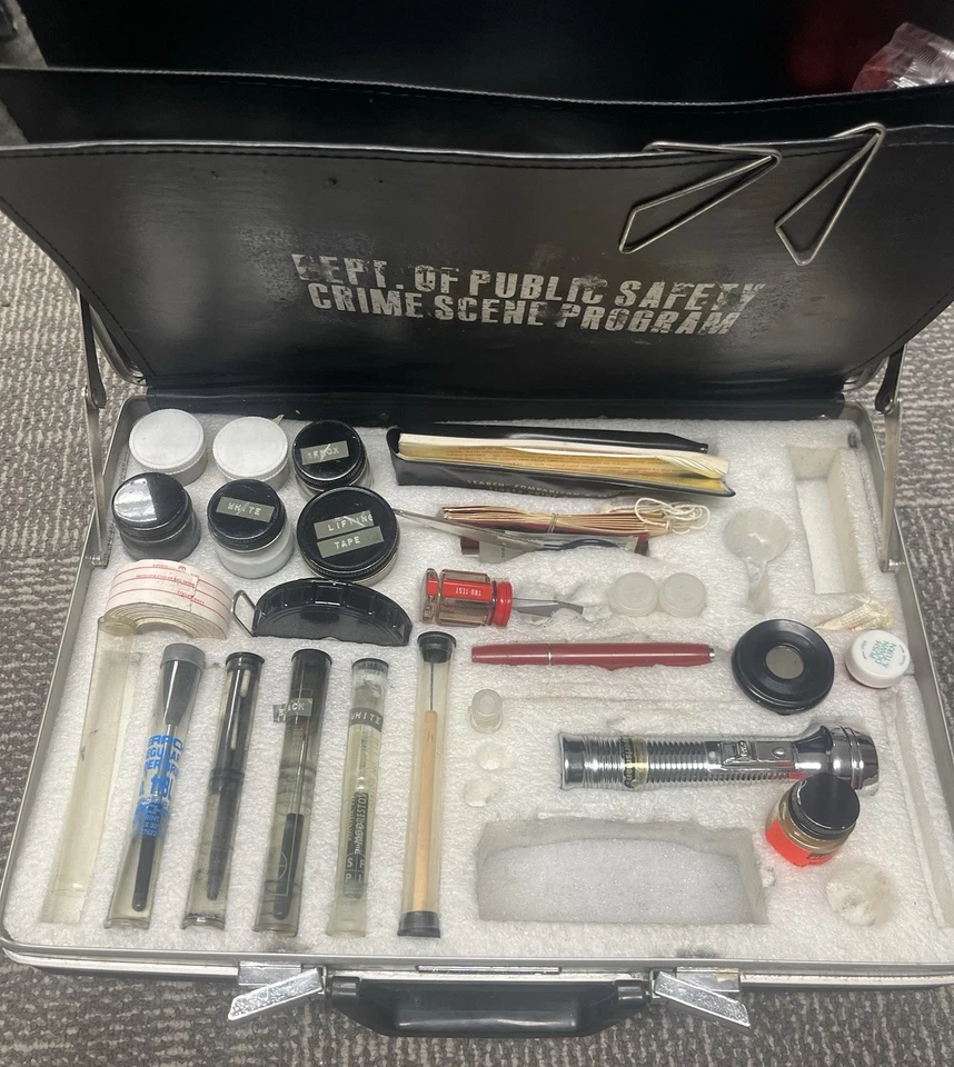 Vintage Genuine Police Detective Crime Scene Fingerprint Kit With Suitcase - Image 2 of 4