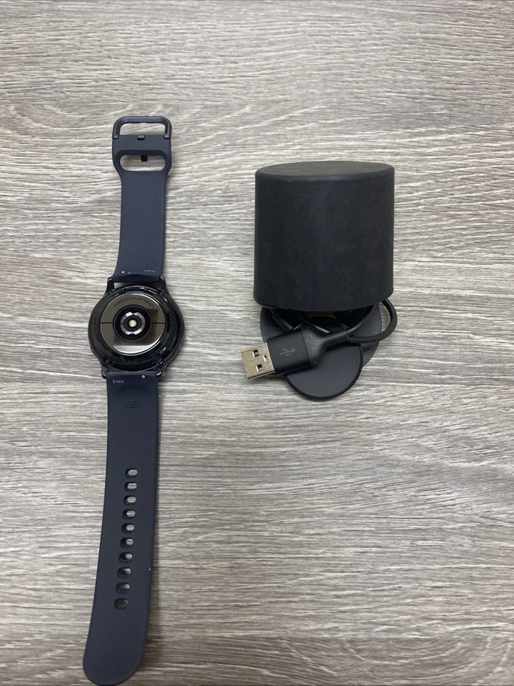 Reloj Samsung Galaxy Active 2 SM-R830 40mm Foto 4 de 4