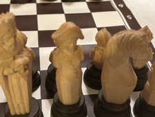 31 Handgefertigte Schachfiguren Holz Geschnitzt