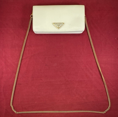 PRADA 19aw ハート　ケース PRADA 19aw ハート ケース PRADA 19aw ハート コインケース