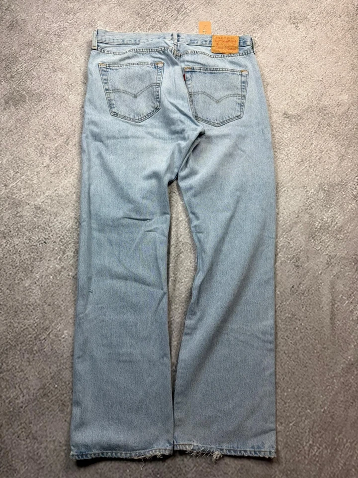 Levi 501, foto 2 di 5