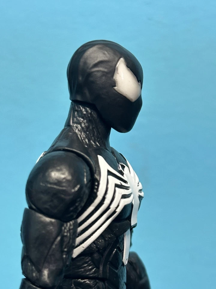 SOLO CABEZA GamerVerse Marvel Legends Simbiote Traje Negro Spider Man 2 PS5 Personalizado Foto 3 de 4