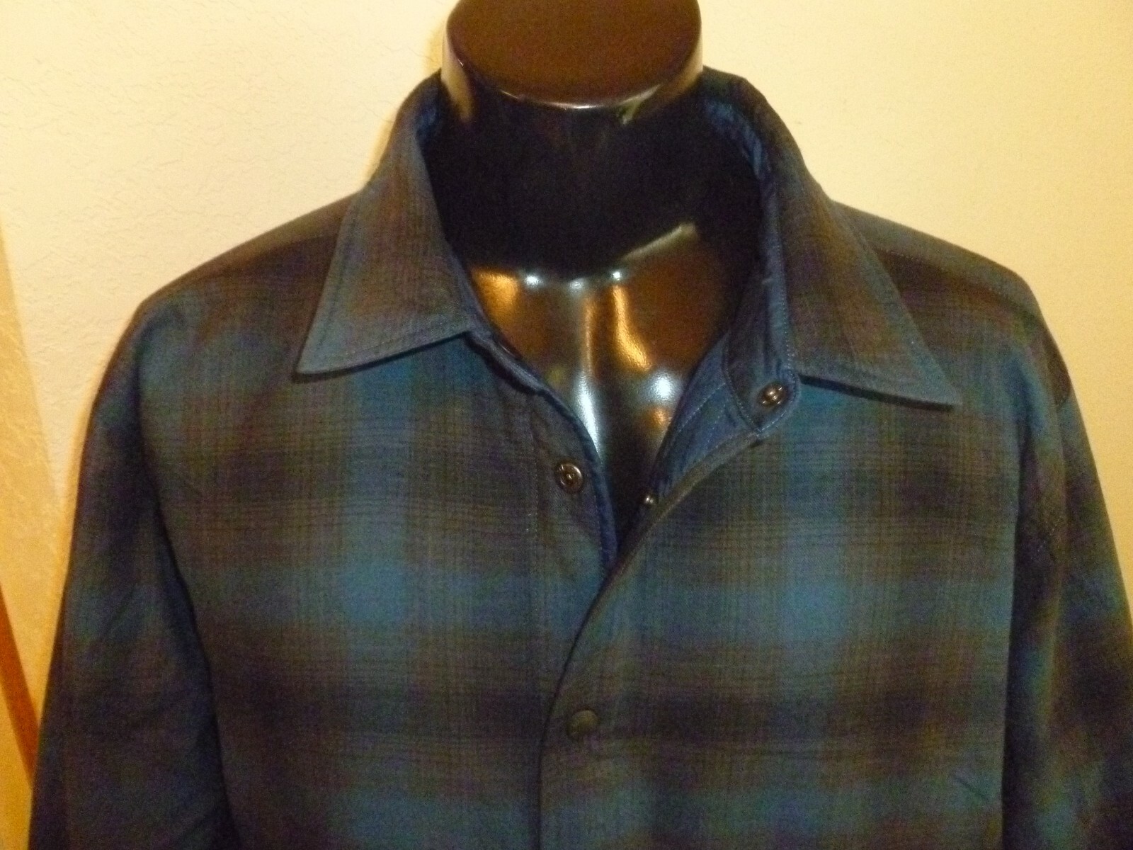 the north face men's fort point insulated reversible flannel