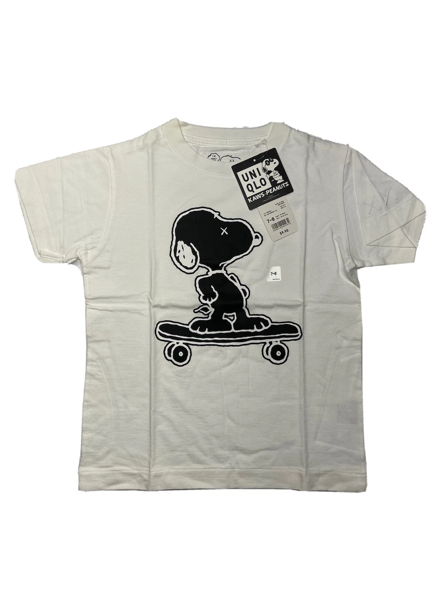 UNIQLO KAWS X PEANUTS T-SHIRT BLack White Skateboard Size 7-8 kids