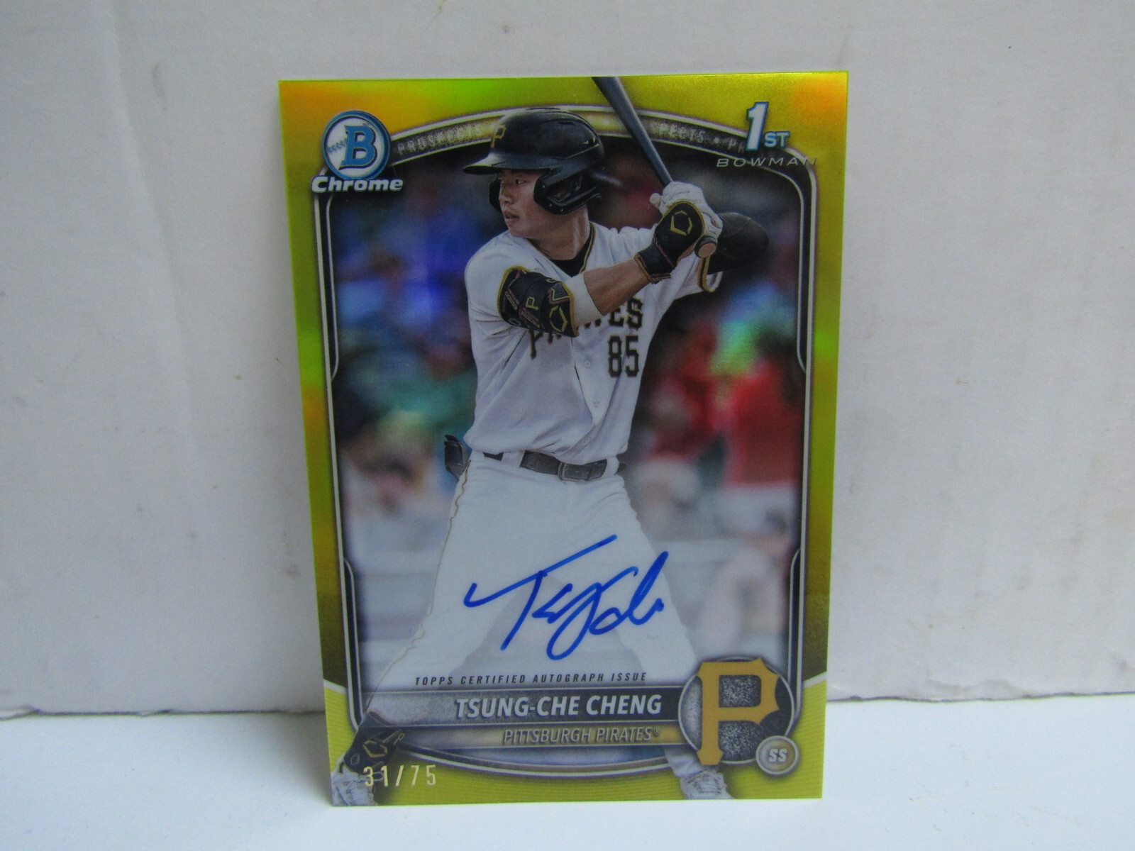 2025 Bowman Chrome Tsung Che Cheng Yellow 1st Bowman Auto /75 Pirates