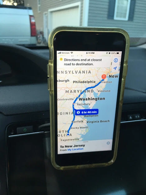APPS2Car Universal CD Slot Magnetic Car Phone Mount - Image 3 of 3