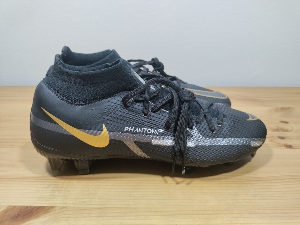 ファントムGT2 ナイキ ファントムGT2 PRO FG Nike Phantom GT2 Pro Dynamic Fit FG