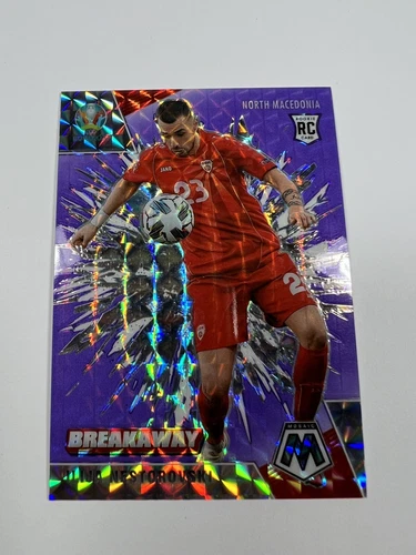 2021 Mosaic UEFA EURO Ilija Nestorovski Breakaway MOSAIC Purple /70 #13 Rookie