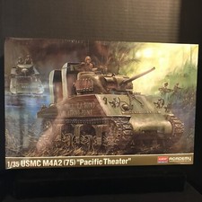 ACADEMY 13562 USMC M4A2(75) PACIFIC THEATER T...