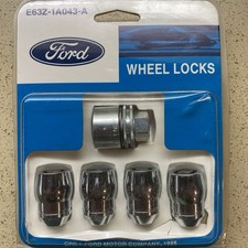 Genuine Ford Wheel Locks Vintage E63z-1a043-a Chrome