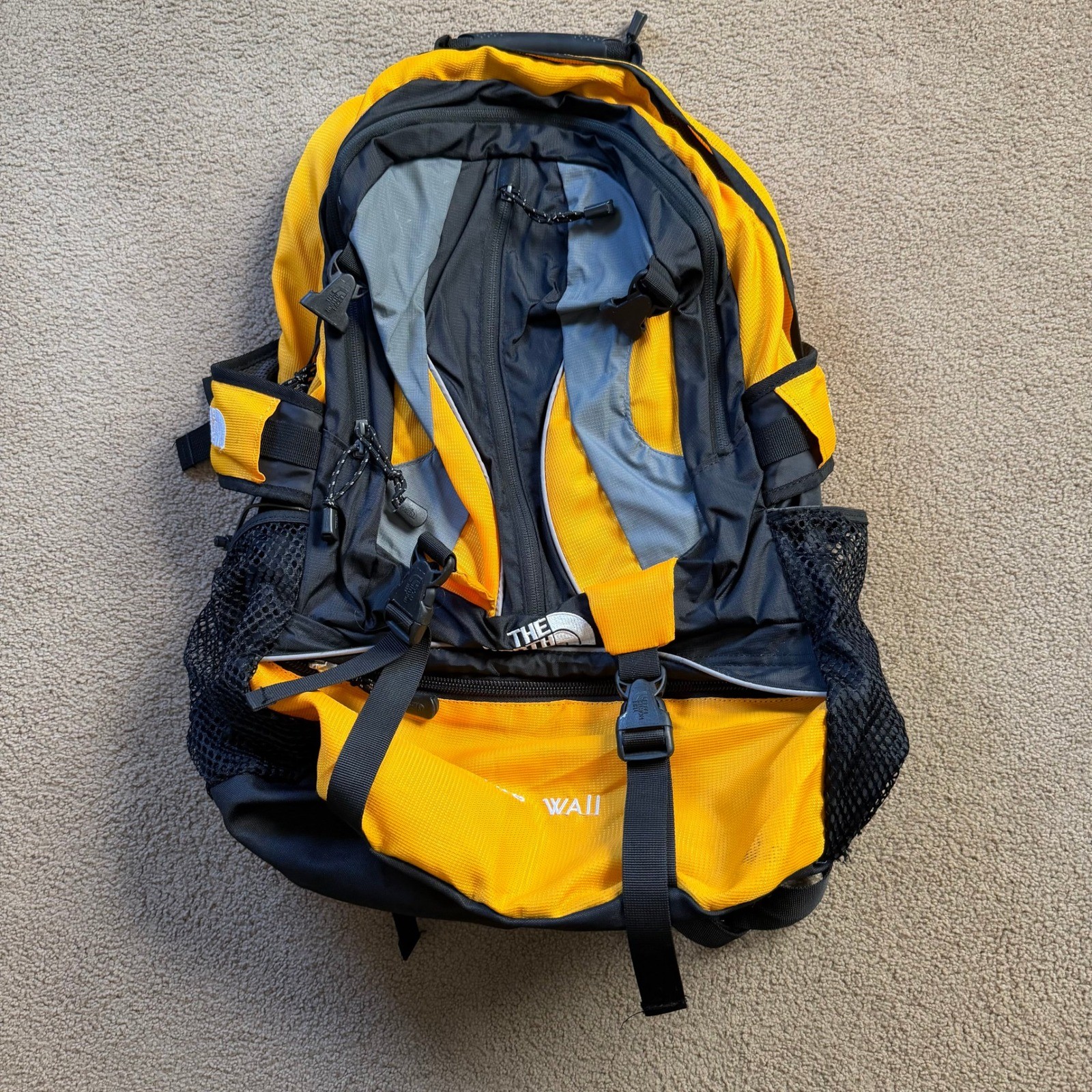 Black Yellow 25-30l Hiking