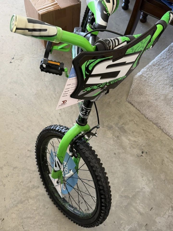 NUEVA Bicicleta BMX Dynacraft 18" Surge Niños con Efecto de Pintura Personalizado Verde Foto 2 de 2