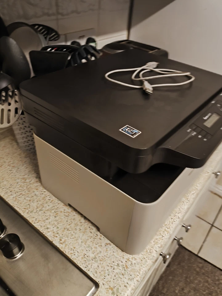 Samsung M2070W Multifunction Xpress Mono Wireless Laser Printer With Toner USB - Image 3 of 4