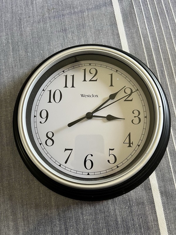 Westclox Round Wall Clock Black Analog Quartz Battery Operated Tested  & Works