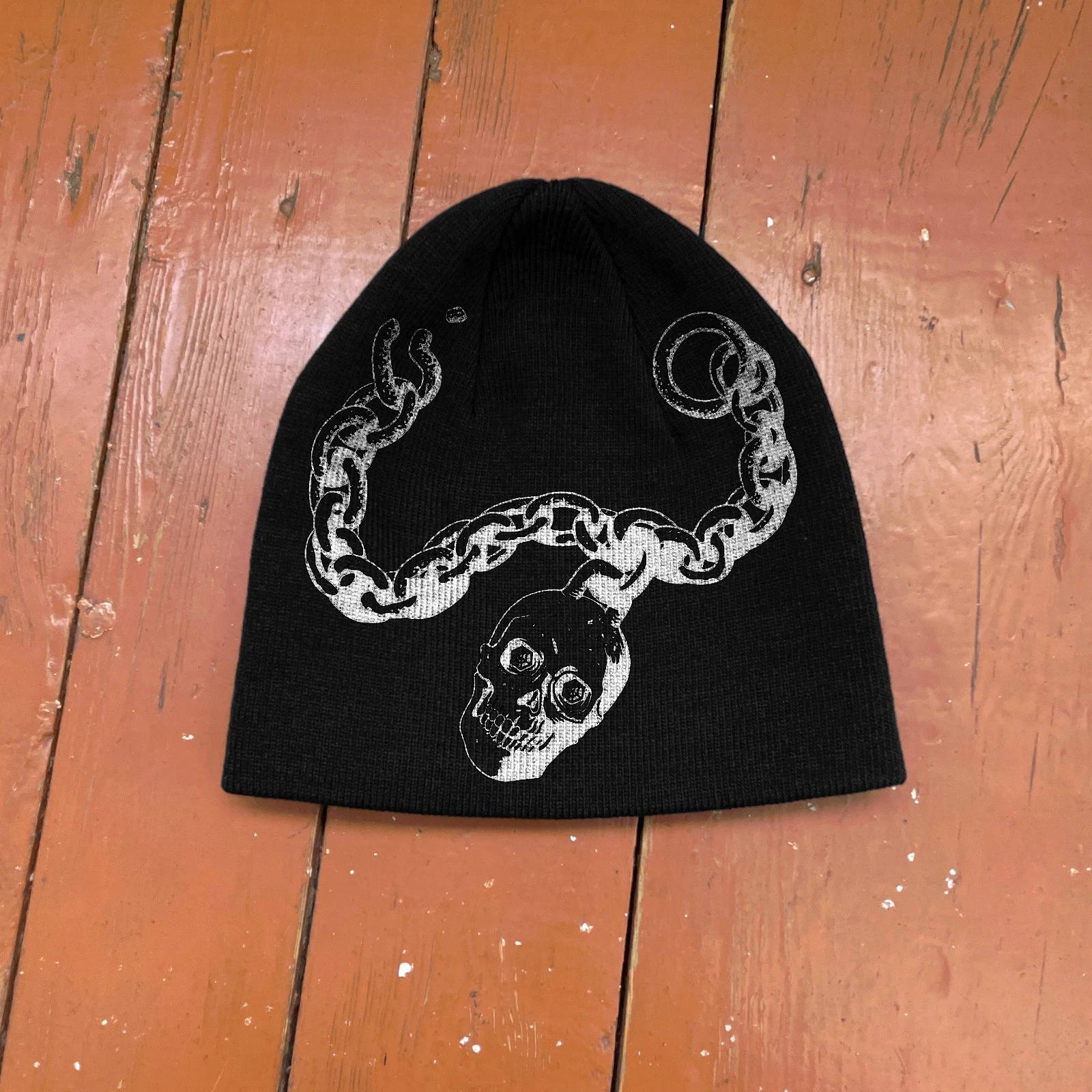 Skull with Chains Beanie Hat – Gothic Dark Grunge Alt Streetwear Beanie
Opens in a new window or tab
