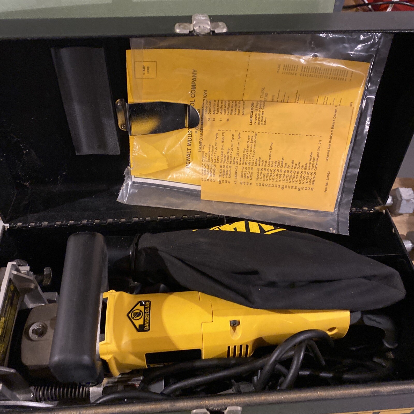 DEWALT DW682K 6.5 Amp Heavy Duty Plate Joiner Kit 28873068200 eBay