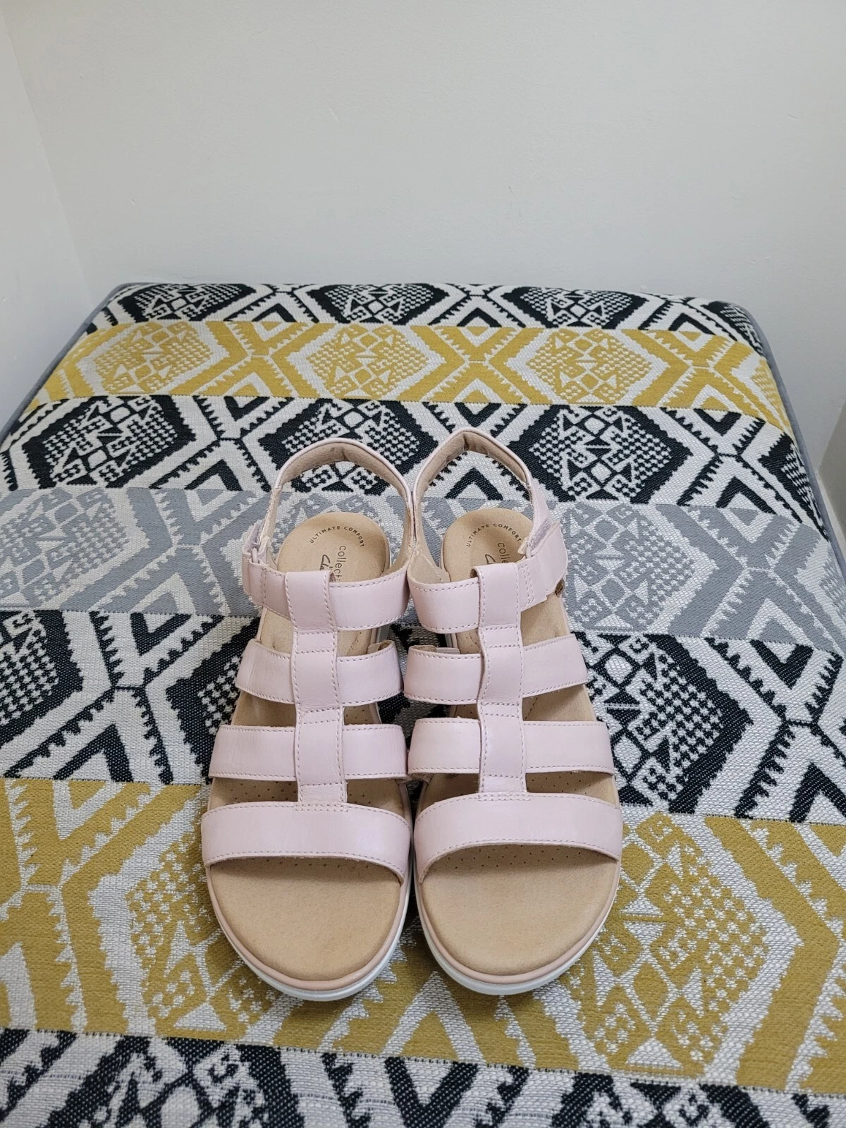 Sandali con zeppa Clarks Ultimate Comfort indossati una volta taglia 7 EU 41 rosa chiaro e bianco