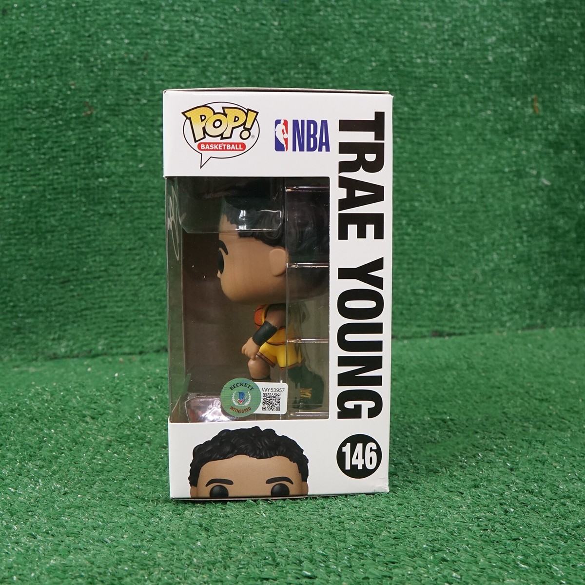 スポーツ Funko Pop! Trae Young #146 Atlanta Hawks Pop NBA Hawks Trae Young Vinyl Figure : Funko: Amazon.pl