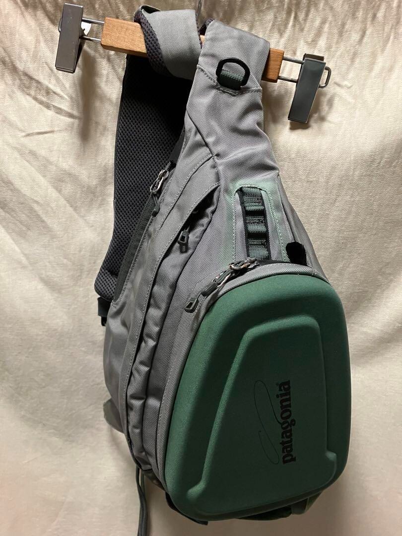 Review Patagonia Stealth Atom Sling Bag Patagonia Stealth Atom
