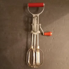 Vintage The Turner and Seymour MFG. Co Hand Mixer Superwhirl Red