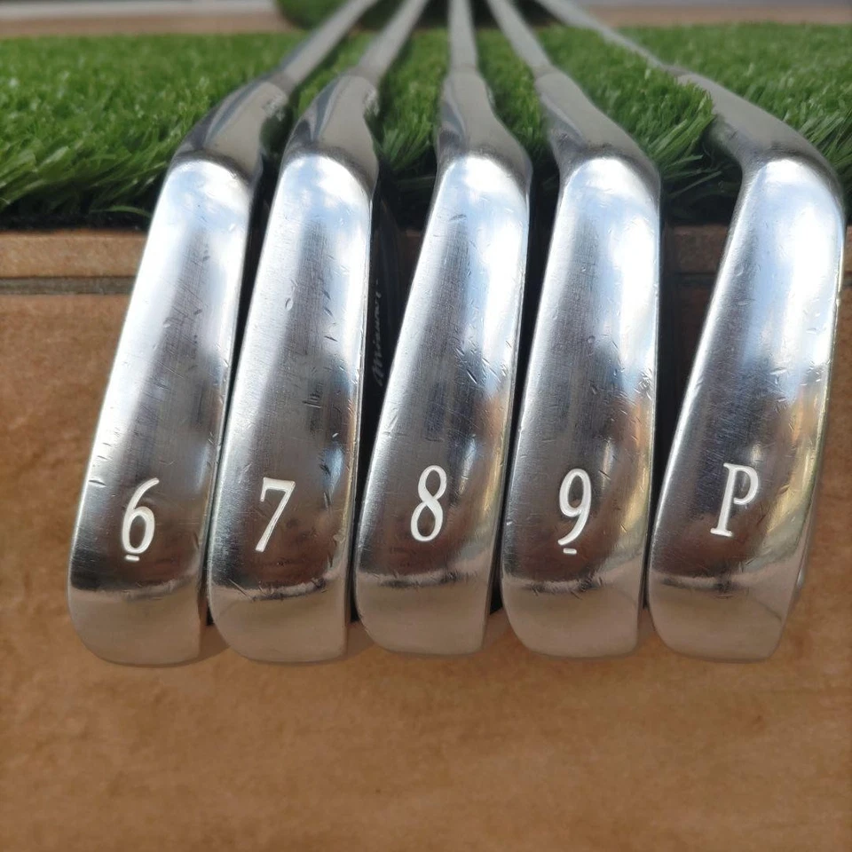 Mizuno Pro319 Irons #6-9,Pw(5Clubs)/Dynamic Gold 105/Flex:Stiff - Image 2 of 4