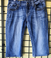 Women's Miss Me Distressed Embelished Capri Blue Jeans Size 30