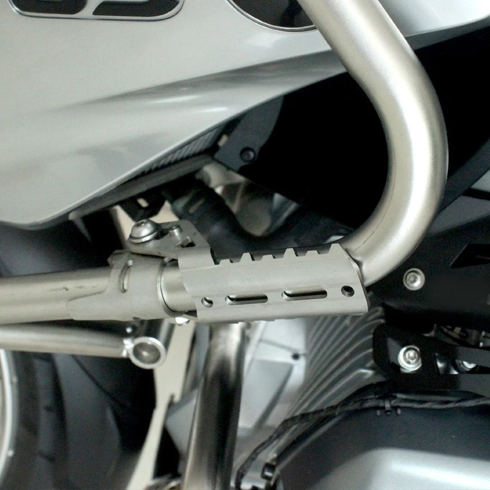 Clavijas de pie Chorme Highway de 25 mm para BMW R1200GS 2013-2019 Triumph Tiger Explore Foto 3 de 4