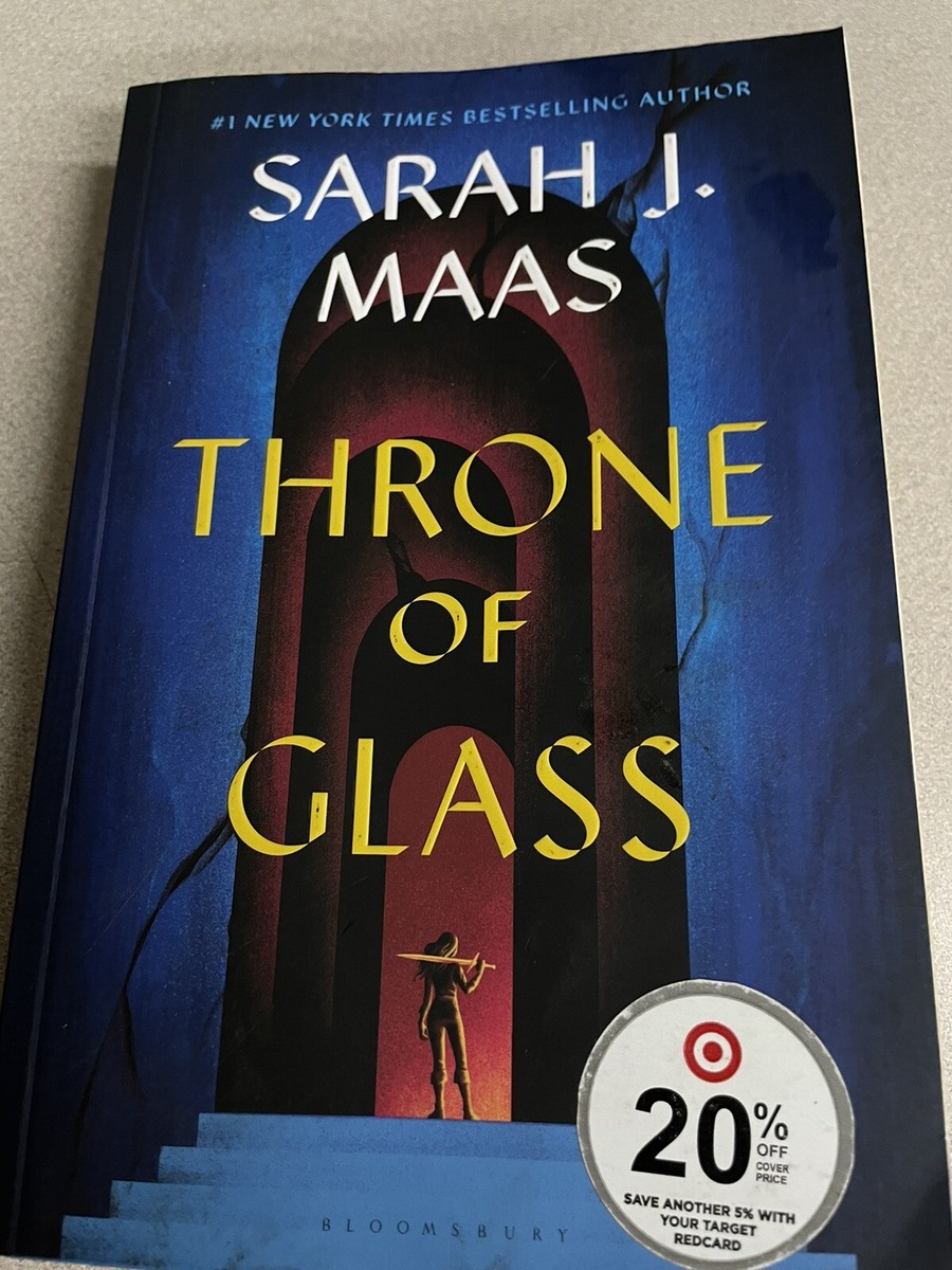 洋書 5 books, Sarah J. Mass, Throne of Glass Throne of Glass Paperback Box Set: Maas, Sarah J.: 9781639733408