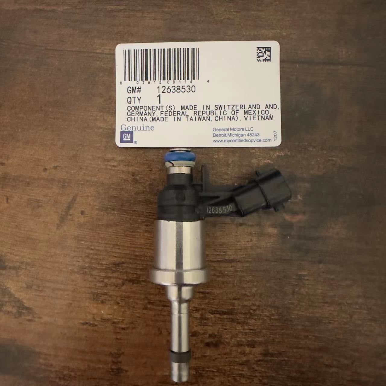 6PCS OEM NEW FUEL INJECTORS 12638530 CAMARO TRAVERSE GMC ACADIA CTS STS