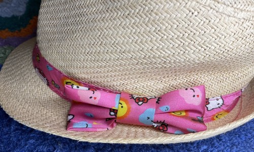 VTG Hello Kitty Sanrio Fedora Straw Hat for Kids Size OSFM Pink Silky Band Bow - Picture 13 of 19