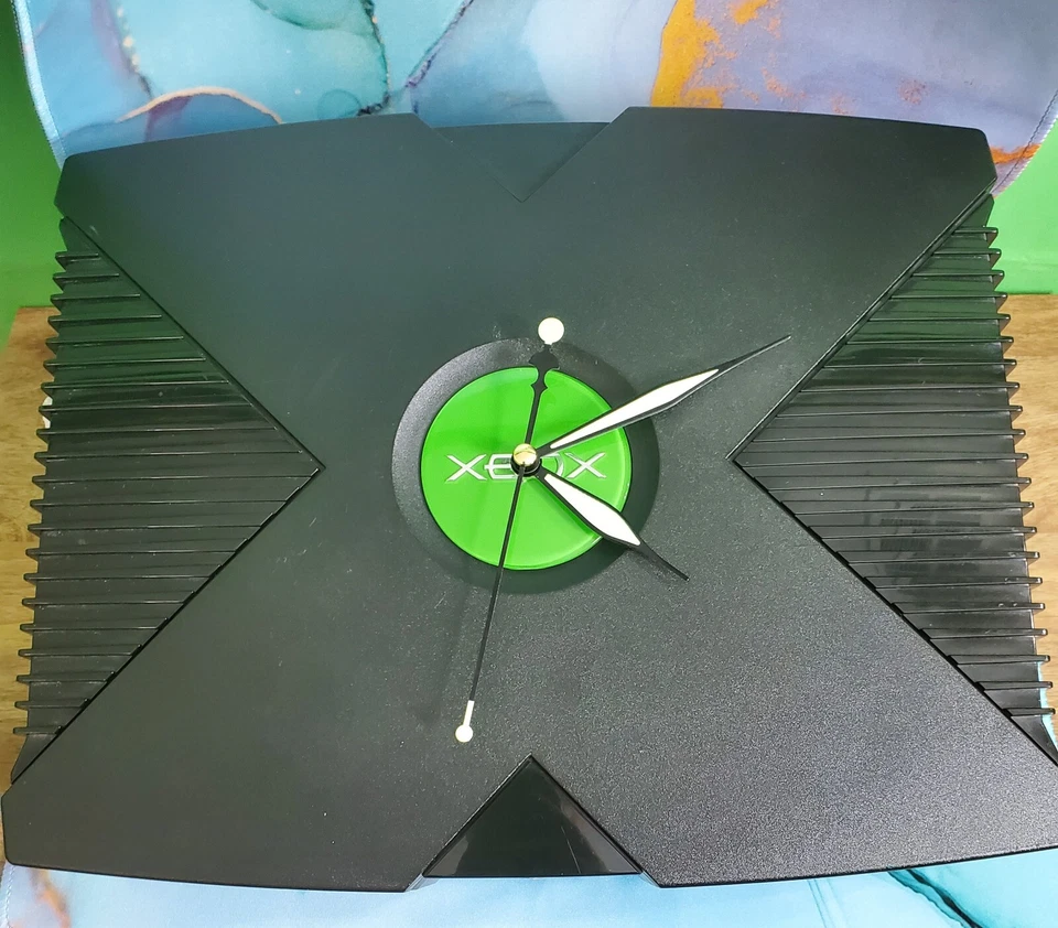 Genuine Original OG Xbox Hanging Wall Clock - Unique! - Image 3 of 4