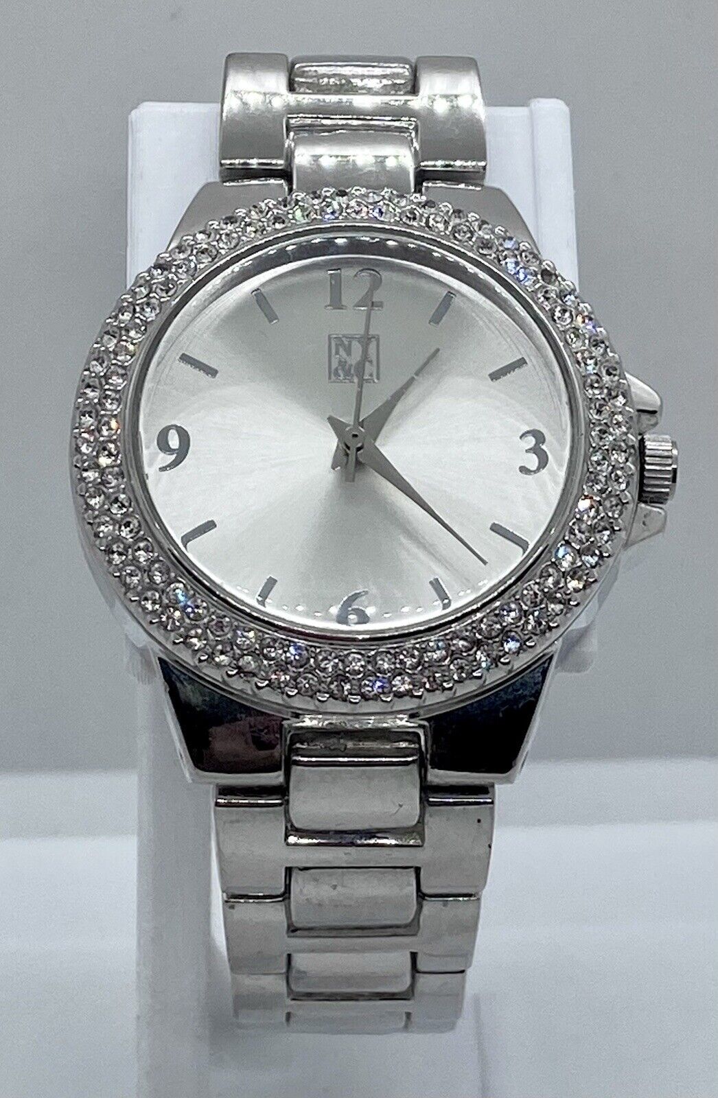 New NY&C LADIES WATCH With New Battery Bold Iced Dial Silver 7” Metal Band