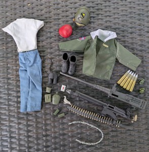 21ST CENTURY/G.I. JOE Accessories Garments MIXED LOT - Collectibles Toys LOT #11