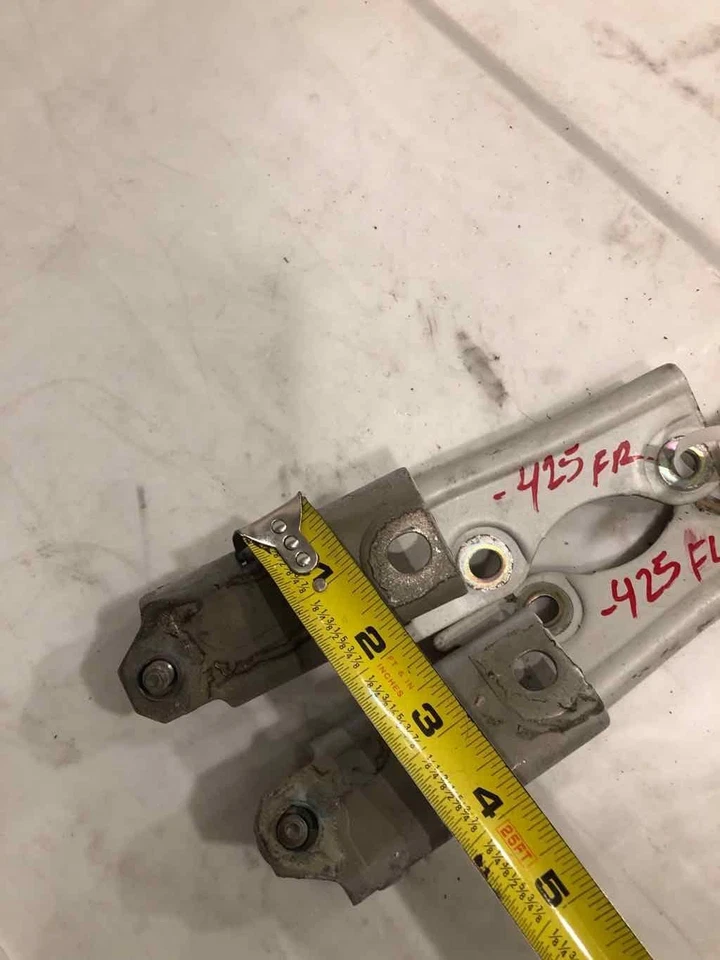 2004 - 2011 MITSUBISHI ENDEAVOR Front Hood Bonnet Panel Hinges Left & Right Side - Image 3 of 4