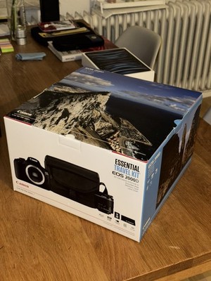 Canon EOS 2000D Kit 18-55mm, 16GB SD
