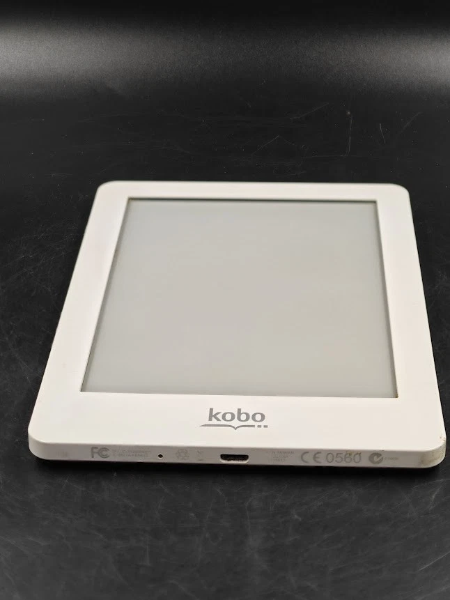Kobo N613 E-Reader - Für Ersatzteile Oder Reparatur, Funktioniert Nicht - Bild 2 von 4