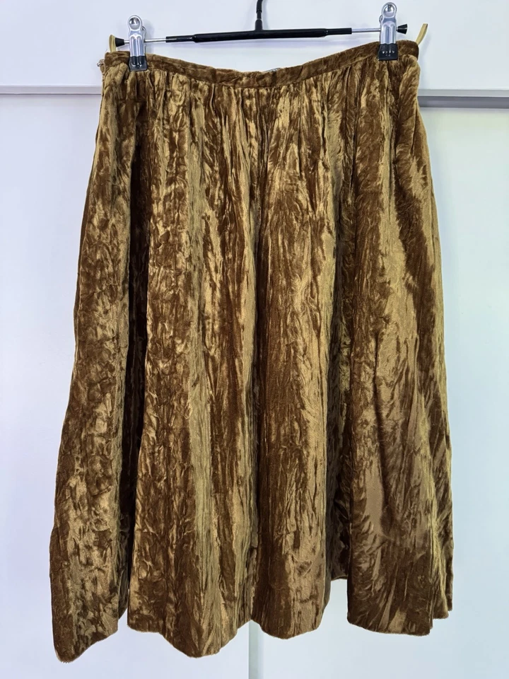 Prada F/W 1993 Бархатная Юбка Подиум Винтажная Зеленое Золото Потрясающая Коллекционная Редкая - Изображение 3 из 4