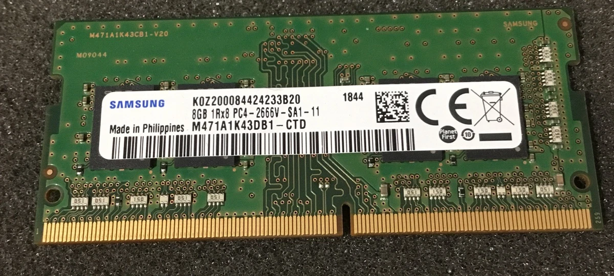 Samsung PC4-21300 (DDR4-2666) Bus Speed Computer RAM 8 GB Capacity