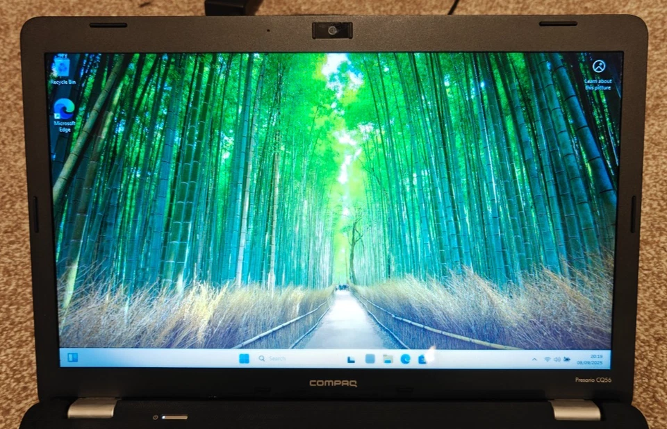 HP Compaq Presario CQ56 2.4GHz Laptop Windows 11 Office DVD SSD Webcam Cheap - Image 2 of 4