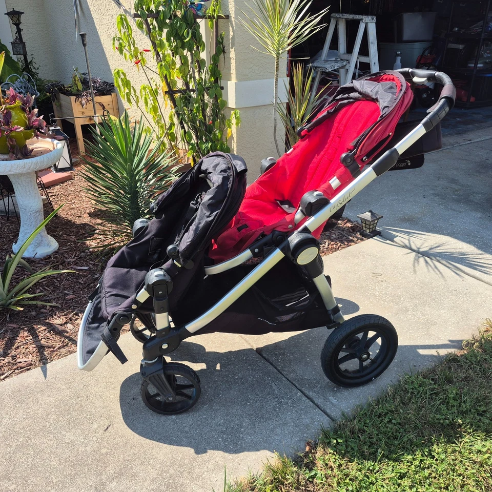 City Select by Baby Jogger Double Stroller - great condition HUGE value - Image 4 of 4