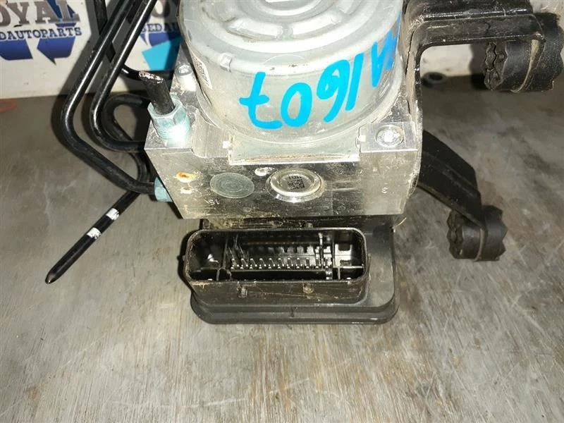 Conjunto de pieza de freno antibloqueo a través del 30/06/17 para BMW M4 208748 15-18 Foto 4 de 4