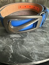 Mens Blue Signature Nike Swoosh Cut Out Buckle Leather Belt Golf Grip Tech 30”